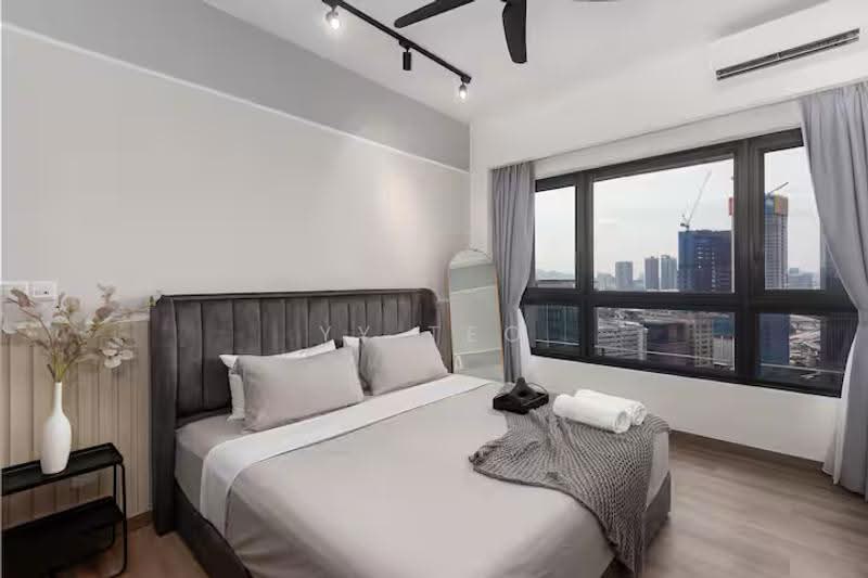 Kediaman Servis untuk Dijual di M Vertica - YY Teo - Bedroom - PropertyGuru.com.my