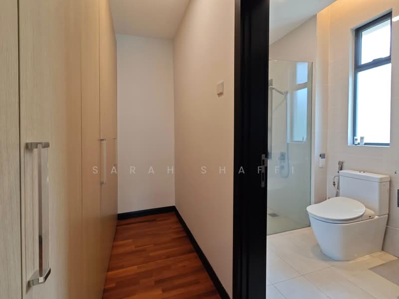 Bungalow House for Rent in Leisure Farm (Gelang Patah) - Sarah Shaffi - Bathroom - PropertyGuru.com.my
