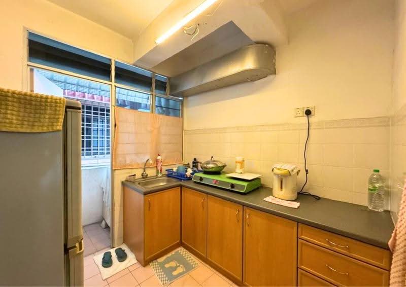 Pangsapuri untuk Dijual di Jade View - Clifton Chee - Kitchen - PropertyGuru.com.my