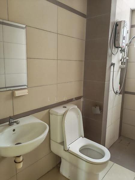 Kondominium untuk Disewa di The Z Residence - Lucas Chan - Bathroom - PropertyGuru.com.my