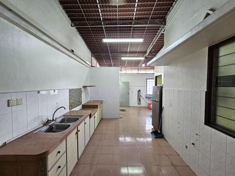 Rumah Teres 1-Tingkat untuk Dijual di Jelutong (Penang) - Jin Chuah - Kitchen - PropertyGuru.com.my