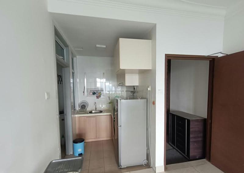 Service Residence for Rent at Pangsapuri Tanah Emas (Golden Sands) - Huily Woon - Kitchen - PropertyGuru.com.my