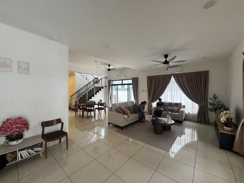 Semi-Detached House for Sale in Taman Desa Tebrau (Tebrau) - Sky Tan - Living Room - PropertyGuru.com.my