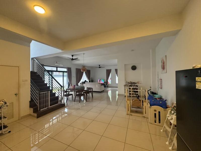 Semi-Detached House for Sale in Taman Desa Tebrau (Tebrau) - Sky Tan - Living Room - PropertyGuru.com.my