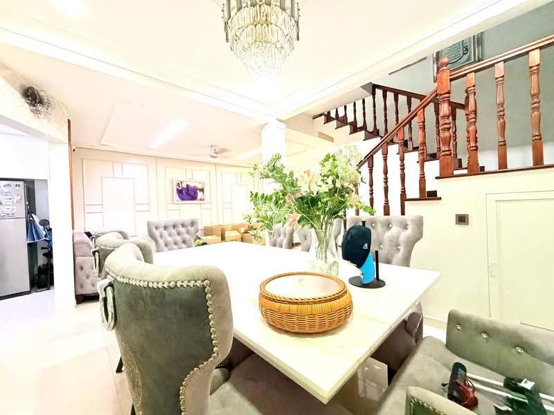 2-storey Terraced House for Sale in Bandar Sri Damansara (Selangor) - Syukor Hartanah - Dining Room - PropertyGuru.com.my