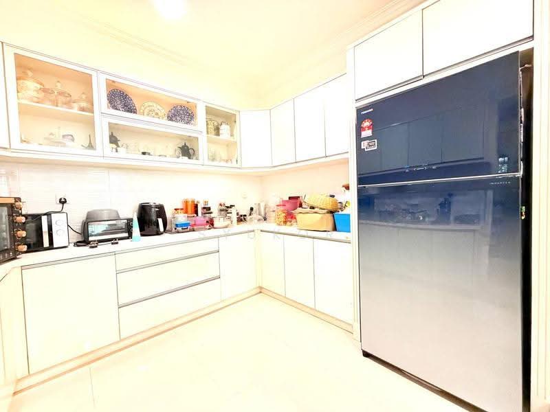 2-storey Terraced House for Sale in Bandar Sri Damansara (Selangor) - Syukor Hartanah - Kitchen - PropertyGuru.com.my