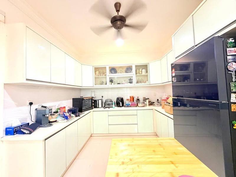 2-storey Terraced House for Sale in Bandar Sri Damansara (Selangor) - Syukor Hartanah - Kitchen - PropertyGuru.com.my