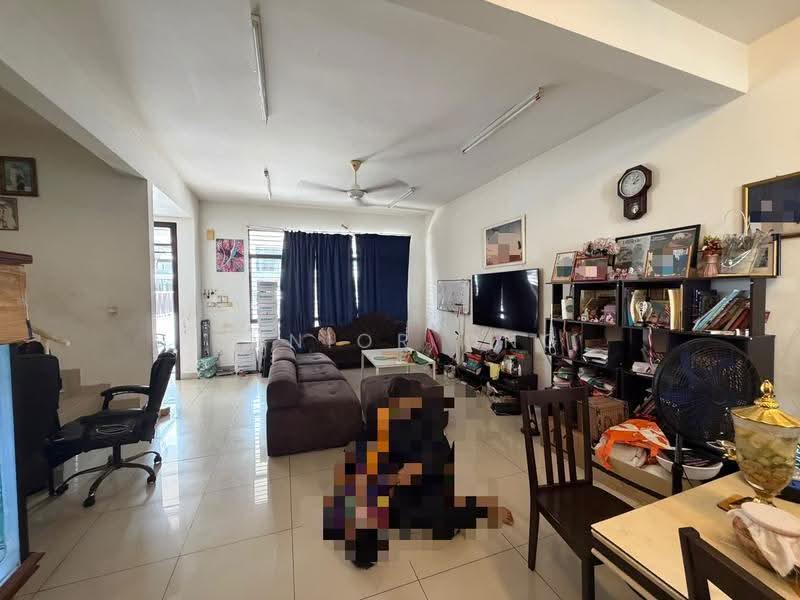 2-storey Terraced House for Sale in Rawang (Selangor) - Junior Ong - Living Room - PropertyGuru.com.my