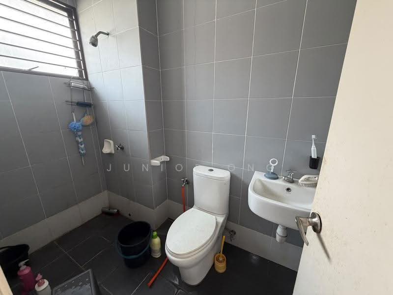 2-storey Terraced House for Sale in Rawang (Selangor) - Junior Ong - Bathroom - PropertyGuru.com.my