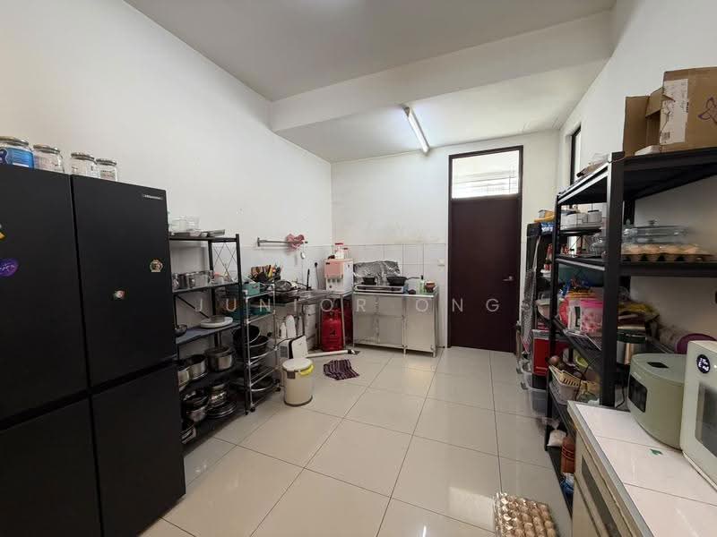 2-storey Terraced House for Sale in Rawang (Selangor) - Junior Ong - Kitchen - PropertyGuru.com.my