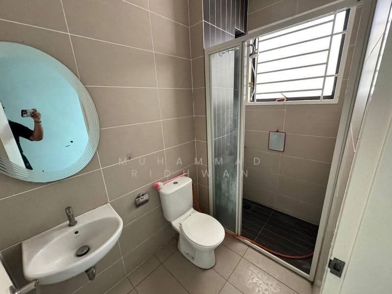 2-storey Terraced House for Sale in Kajang (Selangor) - Muhammad Ridhwan Mohd Huzairi - Bathroom - PropertyGuru.com.my