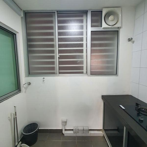 Service Residence for Rent at Savanna Executive Suite @ Southville City - Justin Tee - Kitchen - PropertyGuru.com.my