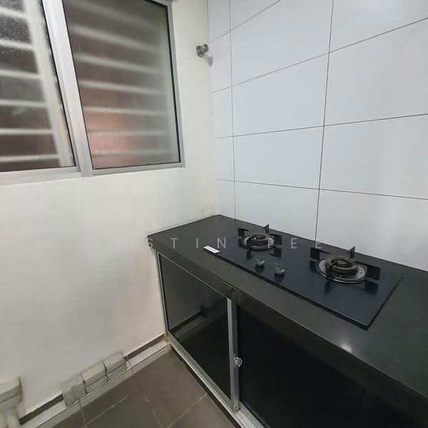 Service Residence for Rent at Savanna Executive Suite @ Southville City - Justin Tee - Kitchen - PropertyGuru.com.my