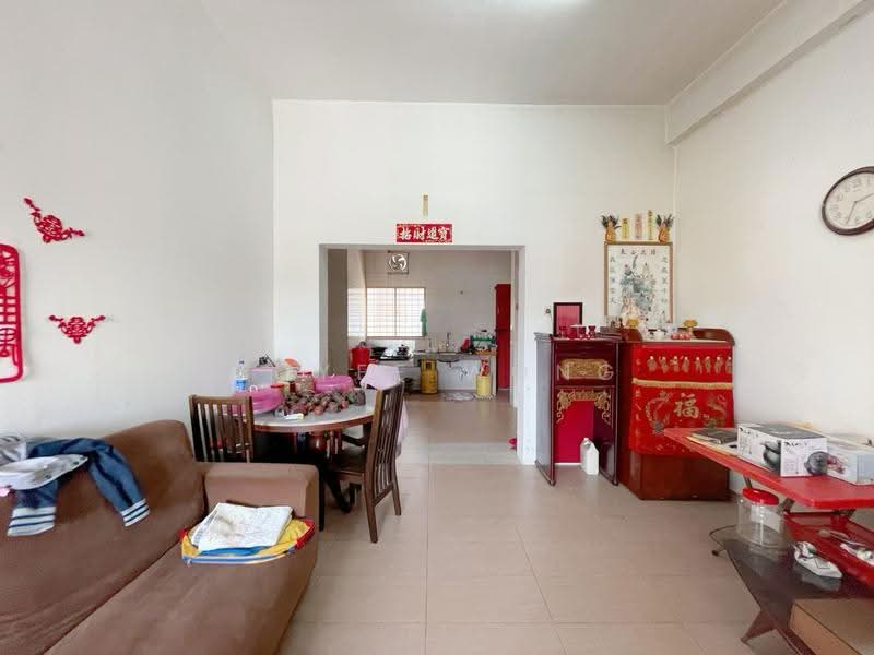 Rumah Teres untuk Dijual di Taman Kok Lian (Jalan Kuching) - Coyee Wong - Living Room - PropertyGuru.com.my