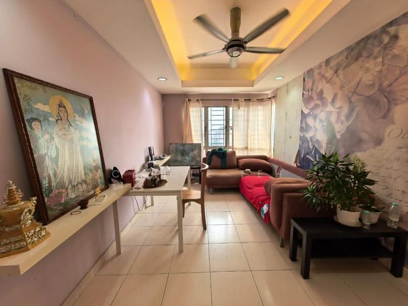 Condominium for Sale at 1 Petaling - Carole Teh - Living Room - PropertyGuru.com.my