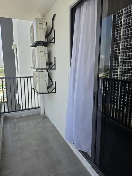 Kediaman Servis untuk Disewa di MIRA at Shorea Park - Hui Qi - Balcony - PropertyGuru.com.my