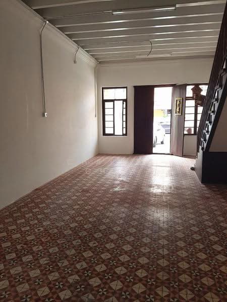 Kedai untuk Disewa di George Town (Penang) - Charles Chaw - Entrance - PropertyGuru.com.my