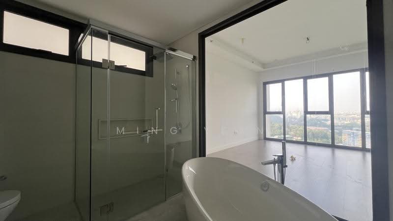 Kediaman Servis untuk Dijual di Jendela Residences - Ming Yean - Bathroom - PropertyGuru.com.my