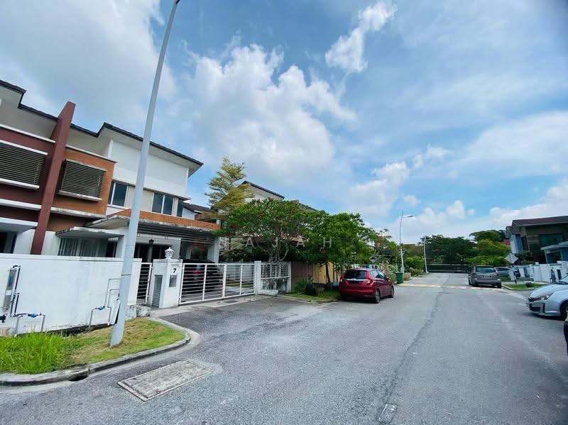Rumah Kluster untuk Dijual di Bangi (Selangor) - Najah Kadir - Exterior - PropertyGuru.com.my