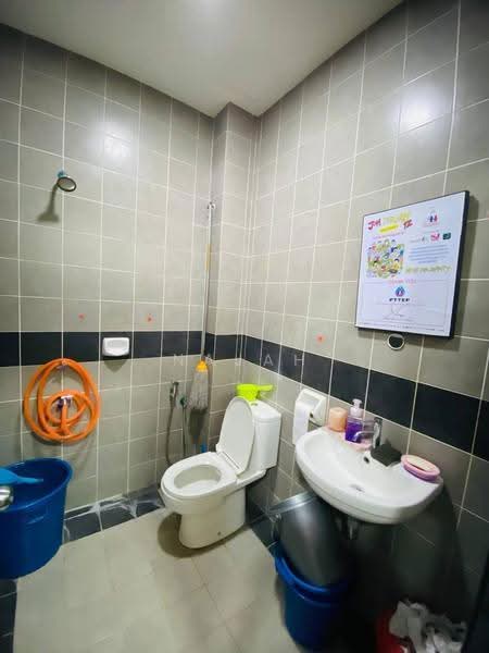 Rumah Kluster untuk Dijual di Bangi (Selangor) - Najah Kadir - Bathroom - PropertyGuru.com.my