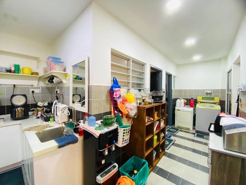 Rumah Kluster untuk Dijual di Bangi (Selangor) - Najah Kadir - Kitchen - PropertyGuru.com.my
