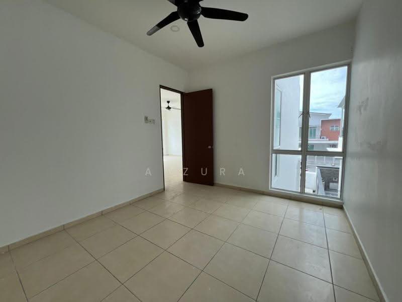 Rumah Berkembar untuk Dijual di Taman Seri Jaromas (Jenjarom) - Adzura Zamedin - Interior - PropertyGuru.com.my