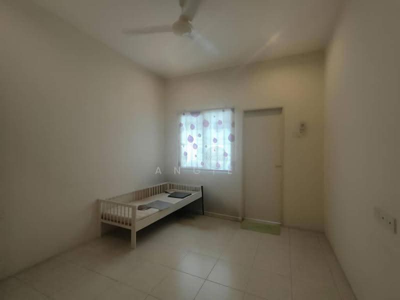 2.5-storey Terraced House for Sale in Medan Lapangan Suria (Ipoh) - Angie Wong - PropertyGuru.com.my