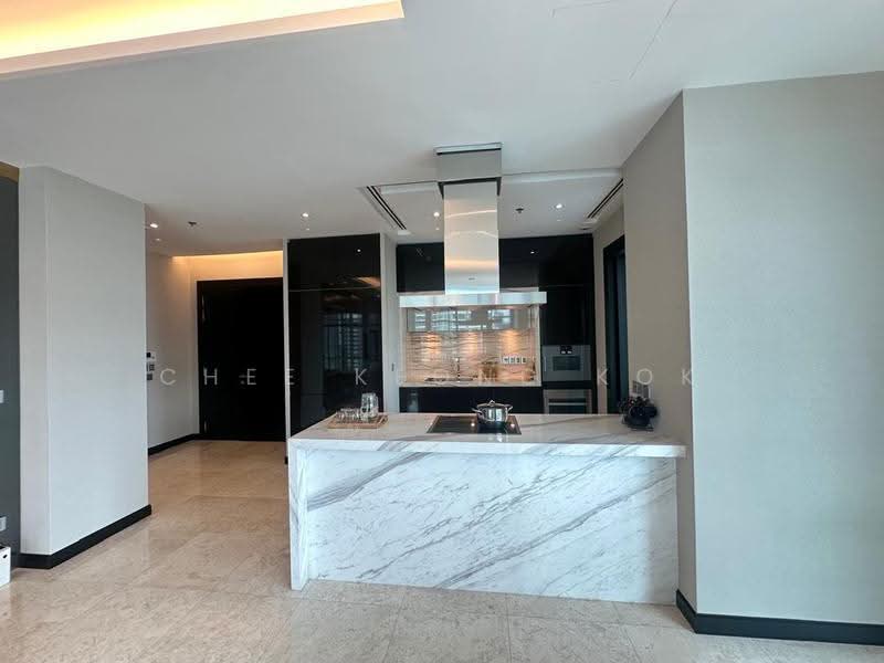 Kediaman Servis untuk Disewa di The Ritz-Carlton Residences - Chee Keong Kok - Kitchen - PropertyGuru.com.my