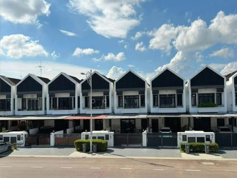 Terraced House for Sale in Johor Bahru (Johor) - Jocelyn Onn - Exterior - PropertyGuru.com.my