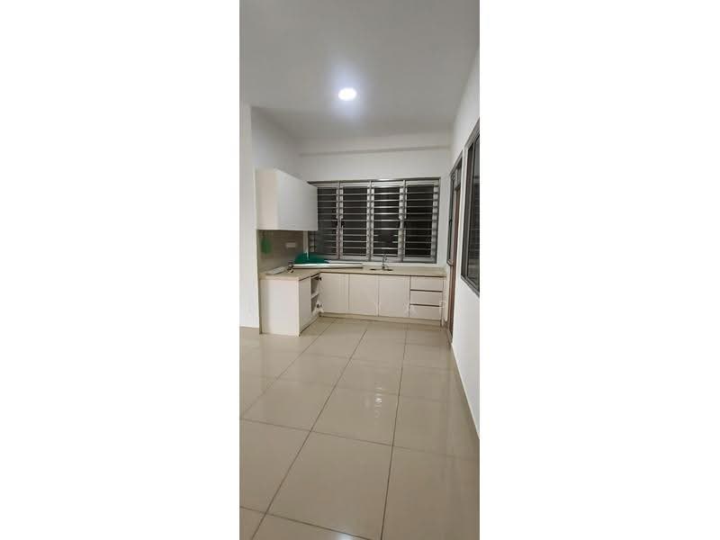 Kondominium untuk Disewa di Villa Crystal - Eva Yap - Kitchen - PropertyGuru.com.my