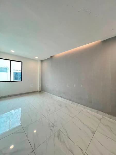 Semi-Detached House for Sale in Taman Dato' Yahya Shahban (Ulu Tiram) - Coco Lee - PropertyGuru.com.my