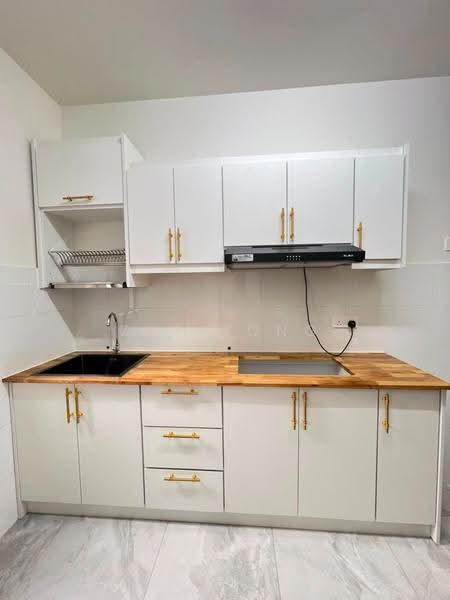 Rumah Teres 2-Tingkat untuk Disewa di Taman Melawati (Ulu Kelang) - Zhi Hong Loh - Kitchen - PropertyGuru.com.my