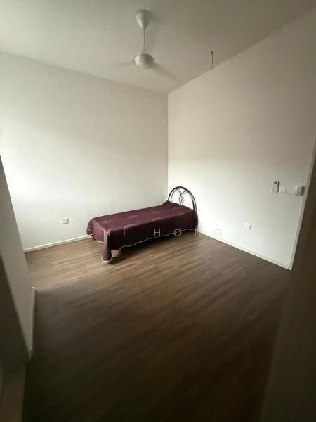 Rumah Teres 2-Tingkat untuk Disewa di Taman Melawati (Ulu Kelang) - Zhi Hong Loh - Bedroom - PropertyGuru.com.my