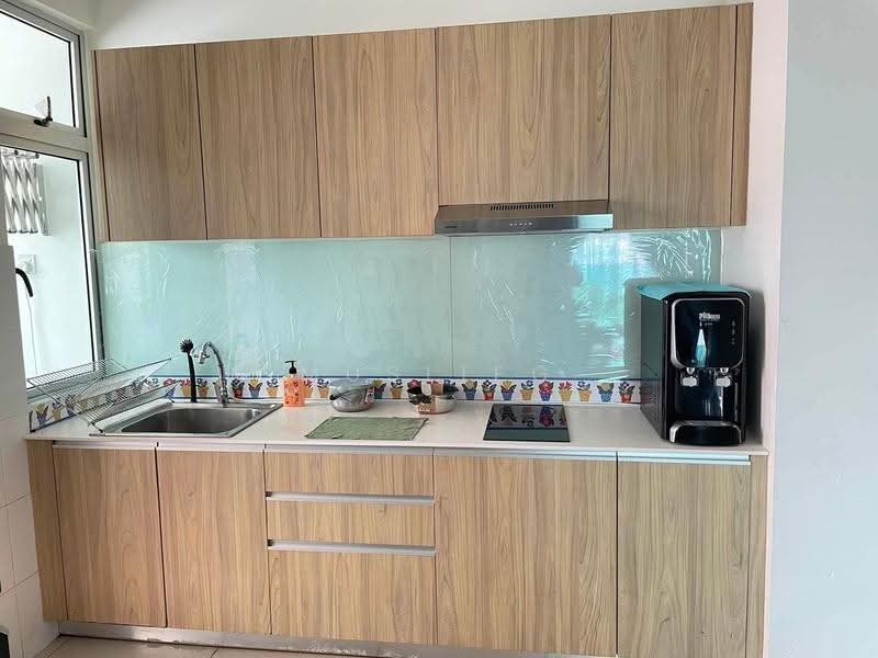 Service Residence for Rent at Meridin Bayvue Serviced Apartment - Muslieg . - Kitchen - PropertyGuru.com.my