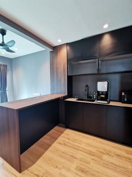 Kediaman Servis untuk Disewa di Sensasi @ Utropolis - Cheau Chie Ooi - Kitchen - PropertyGuru.com.my