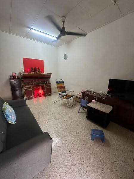 Rumah Teres 1-Tingkat untuk Dijual di Taman Rinting (Masai) - Pauline Goh - Living Room - PropertyGuru.com.my