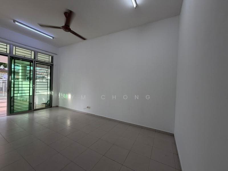 1-storey Terraced House for Sale in Taman Krubong Jaya (Krubong) - YM Chong - Living Room - PropertyGuru.com.my