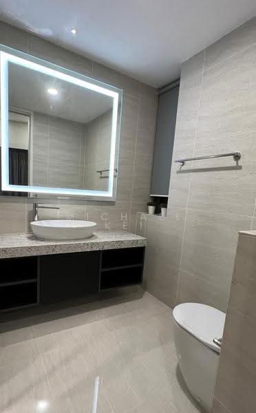 Service Residence for Rent at Star Residences Two - Michael Kei - Bathroom - PropertyGuru.com.my