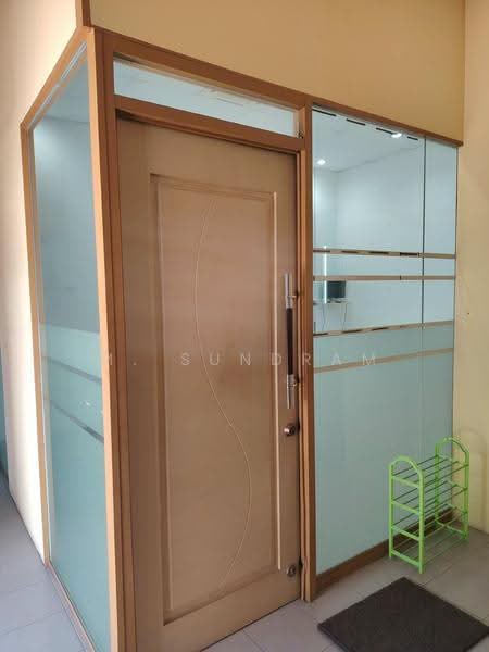 Shop / Office untuk Disewa di Bandar Bukit Tinggi 2 (Klang) - M. Sundram - Entrance - PropertyGuru.com.my