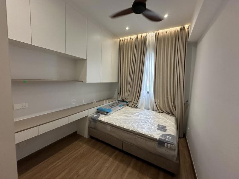 Kediaman Servis untuk Disewa di Residensi Ava @ Kiara Bay - Cladys Er - Bedroom - PropertyGuru.com.my