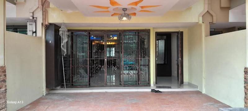 3-storey Terraced House for Sale in Kajang (Selangor) - Andy Wong - Exterior - PropertyGuru.com.my