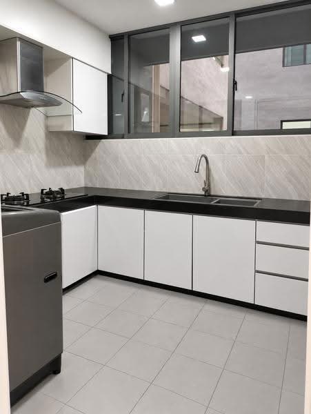 Kondominium untuk Disewa di The Z Residence - Celine Shoo - Kitchen - PropertyGuru.com.my