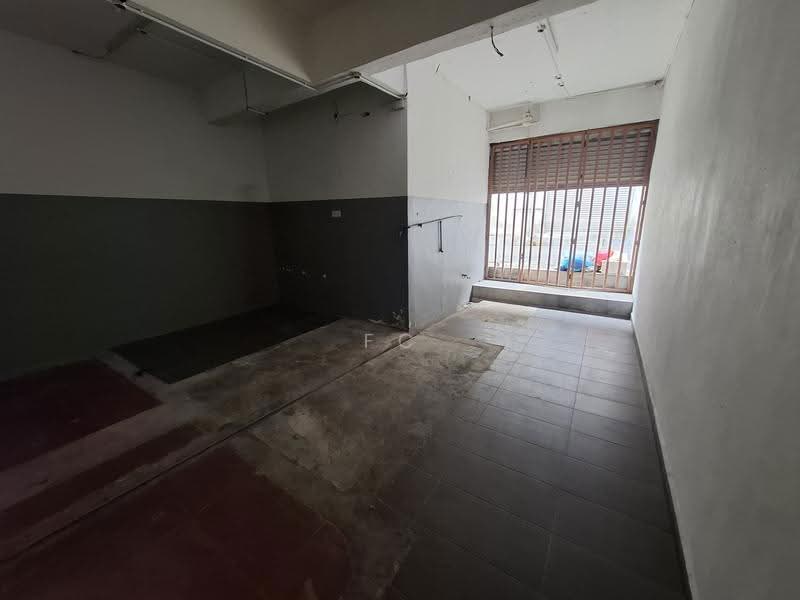 Shop for Rent in Taman Bukit Maluri (Kepong) - FC Wong - Interior - PropertyGuru.com.my