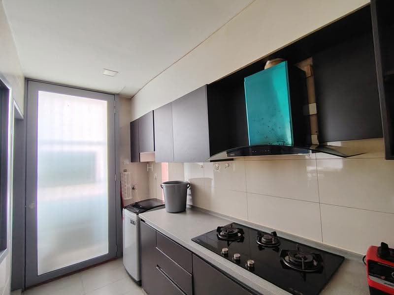 Condominium for Rent at Lakefront Residence - Hui Qi - Kitchen - PropertyGuru.com.my