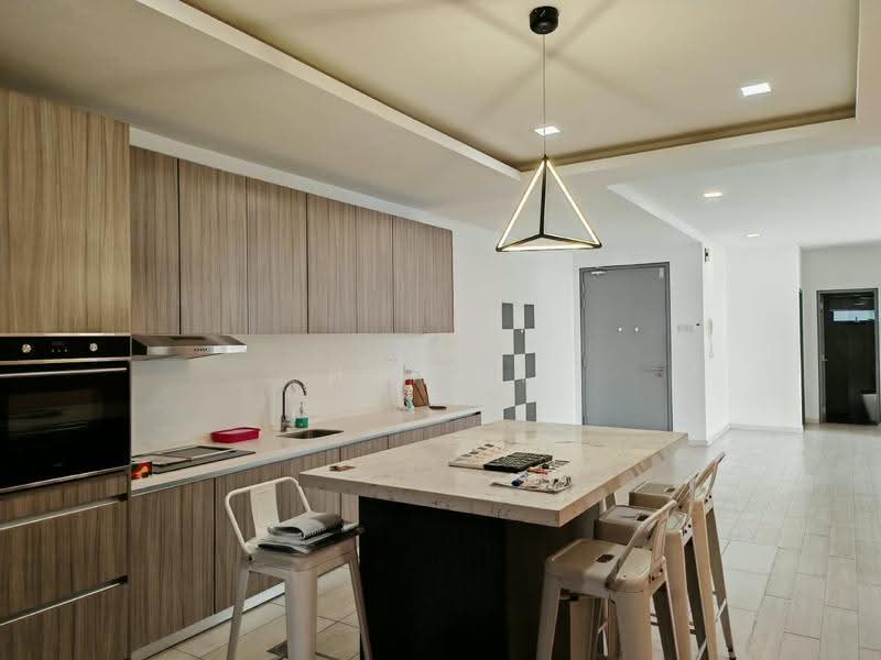 Condominium for Rent at Lakefront Residence - Hui Qi - Kitchen - PropertyGuru.com.my