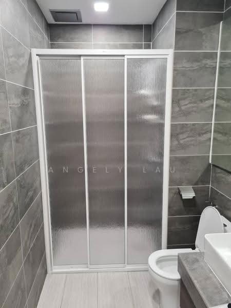 Kediaman Servis untuk Disewa di Bell Suites - Angely Lau - Bathroom - PropertyGuru.com.my