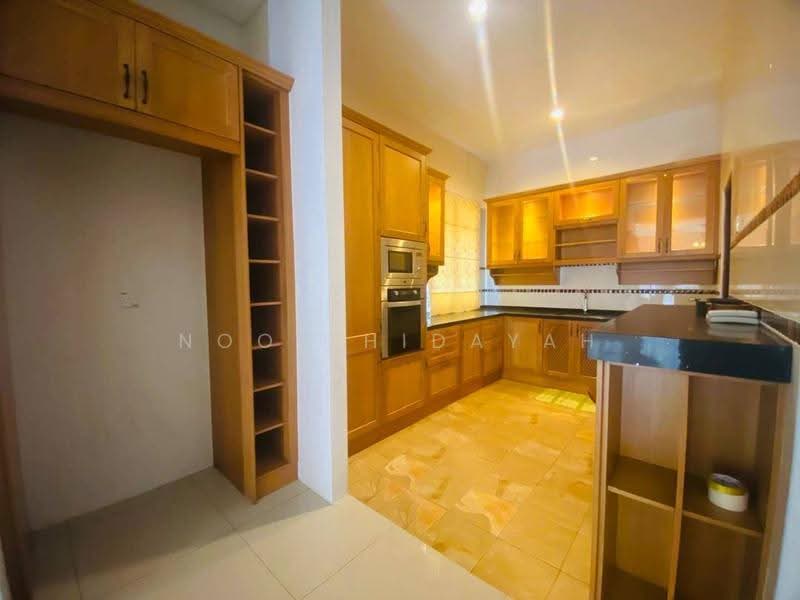 Rumah Berkembar untuk Dijual di Taman Nusa Intan (Senawang) - Noor Hidayah Mohamad Noor - Kitchen - PropertyGuru.com.my