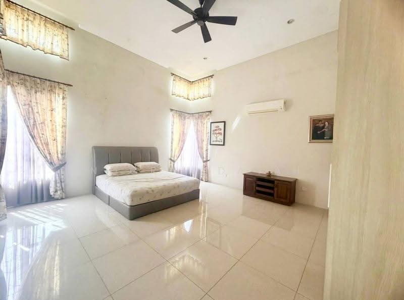 Rumah Berkembar untuk Dijual di Taman Nusa Intan (Senawang) - Noor Hidayah Mohamad Noor - Bedroom - PropertyGuru.com.my