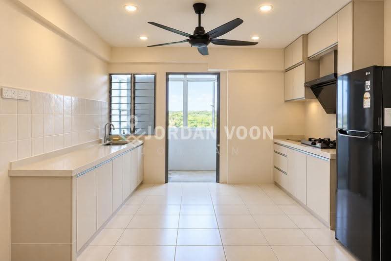 Pangsapuri untuk Dijual di Pangsapuri Suria 1 Batu Kawan - Jordan Voon - Kitchen - PropertyGuru.com.my