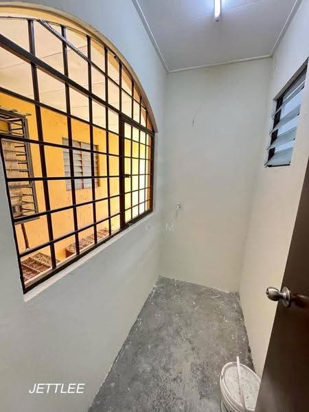 Apartment for Sale at Pangsapuri Pendamar B - Tom Lee - Interior - PropertyGuru.com.my